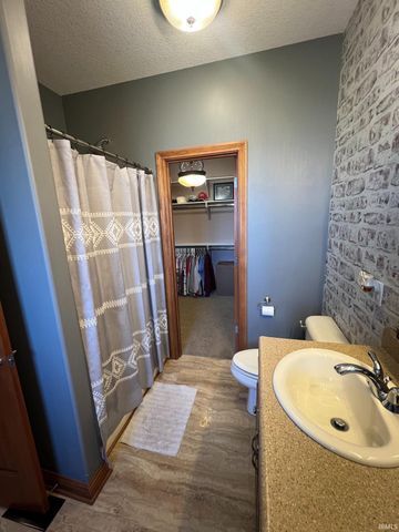 1522 W 700 N Street, Huntington, IN 46750