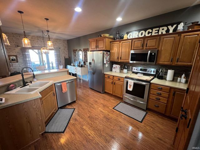 1522 W 700 N Street, Huntington, IN 46750