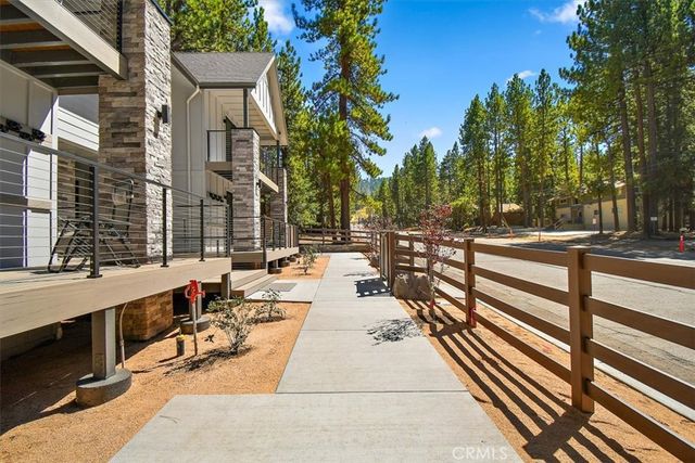 679 Summit Boulevard, Big Bear, CA 92315