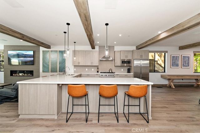 679 Summit Boulevard, Big Bear, CA 92315
