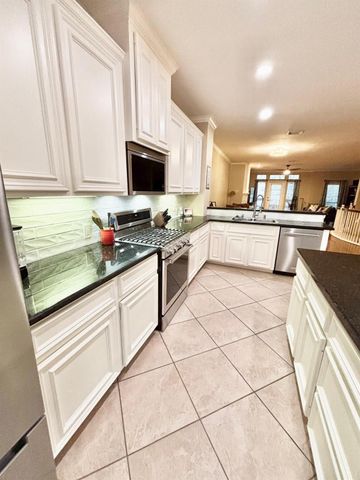 1310 W Webster Street, Houston, TX 77019