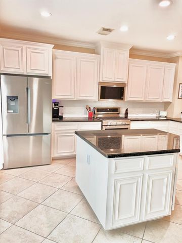 1310 W Webster Street, Houston, TX 77019