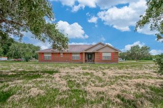 1206 Dyann Drive, Wharton, TX 77488