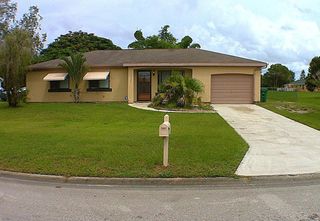3033 SW Denton Street, Port St. Lucie, FL 34953
