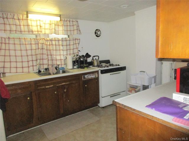 14 West Street, Port Jervis, NY 12771