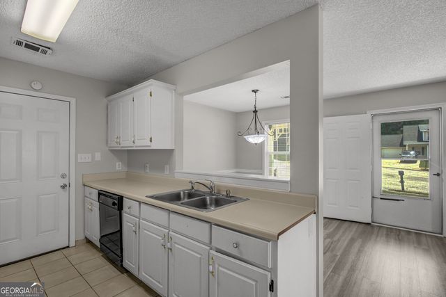 1509 N Hampton Court, Hampton, GA 30228