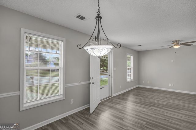 1509 N Hampton Court, Hampton, GA 30228