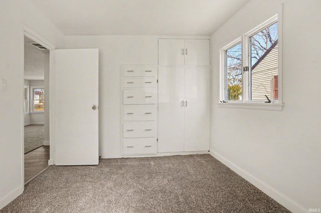 122 E Willow Drive, South Bend, IN 46637