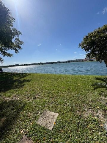 14621 Balgowan Rd 102-3, Miami Lakes, FL 33016