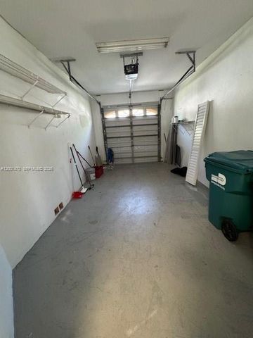 14621 Balgowan Rd 102-3, Miami Lakes, FL 33016