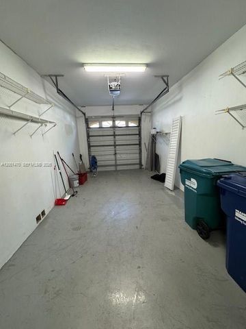 14621 Balgowan Rd 102-3, Miami Lakes, FL 33016