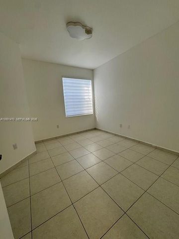 14621 Balgowan Rd 102-3, Miami Lakes, FL 33016