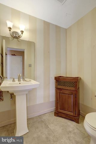 5502 PEPPERCORN DR, Burke, VA 22015