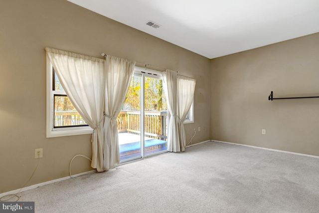 5502 PEPPERCORN DR, Burke, VA 22015