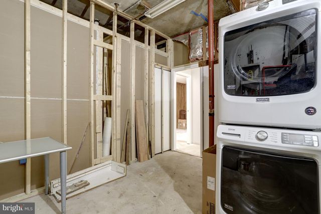 5502 PEPPERCORN DR, Burke, VA 22015