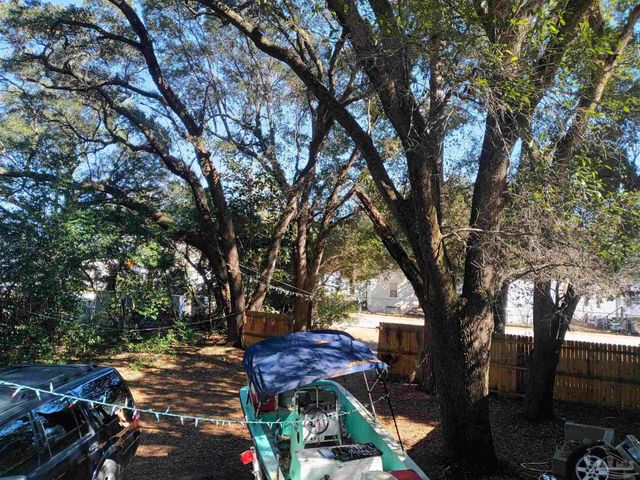 833 Wayne Ave, Pensacola, FL 32507