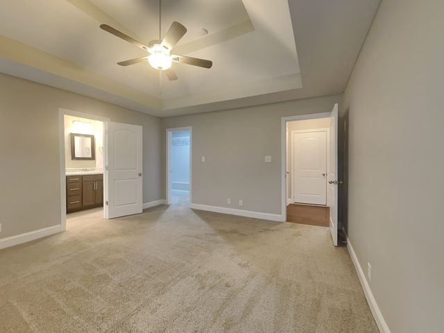 1489 Coronado Dr, Clarksville, TN 37042