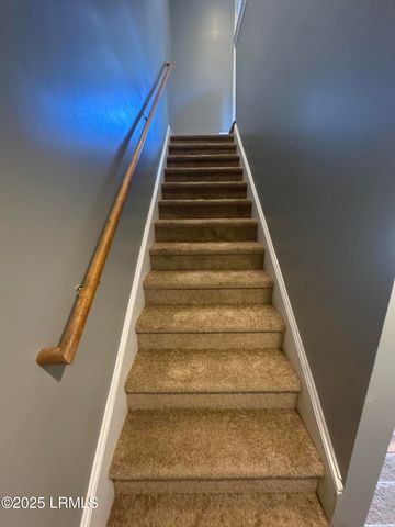 2210 Waddell Rd Apt 5, Port Royal, SC 29935