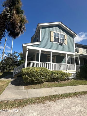 2210 Waddell Rd Apt 5, Port Royal, SC 29935