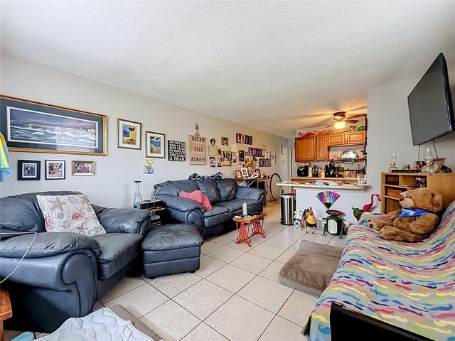 5710 19TH AVENUE S, Gulfport, FL 33707