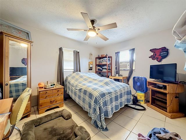 5710 19TH AVENUE S, Gulfport, FL 33707
