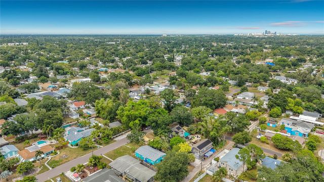 5710 19TH AVENUE S, Gulfport, FL 33707