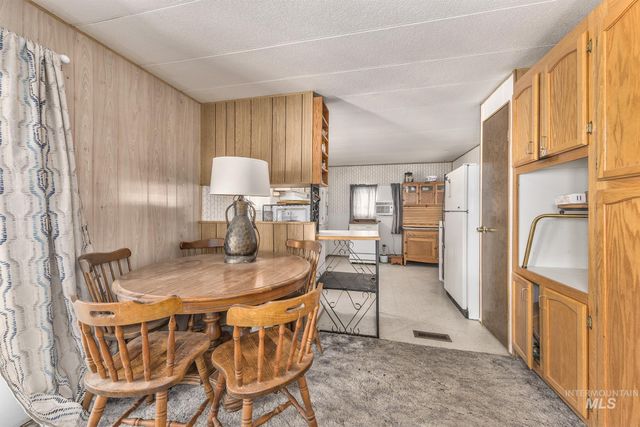 3315 NW 7th Ave, Ontario, OR 97914