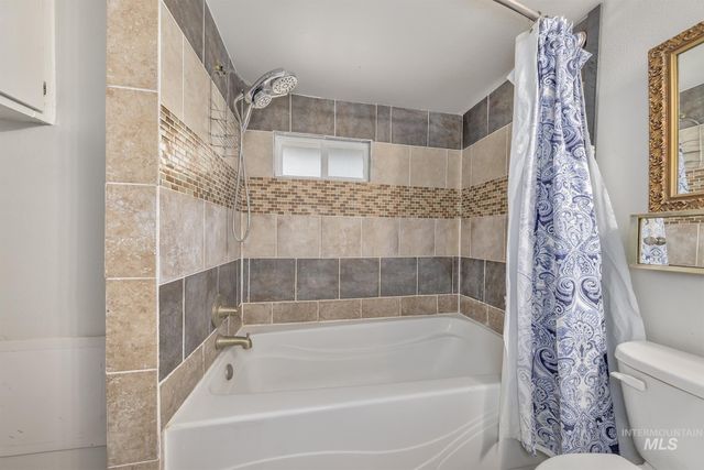 3315 NW 7th Ave, Ontario, OR 97914