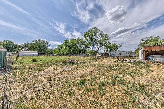 3315 NW 7th Ave, Ontario, OR 97914