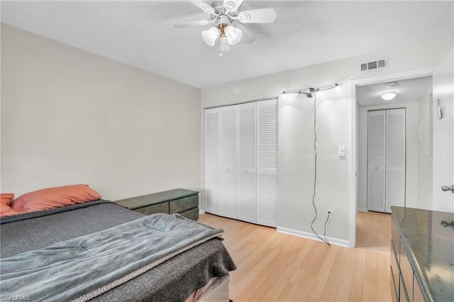 4640 Chantelle DR N204, Naples, FL 34112