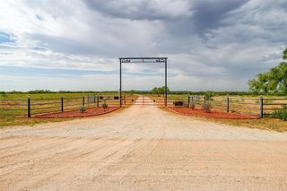 981 County Road 177, Lawn, TX 79530