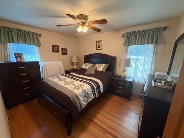 3442 Prairie Avenue, Brookfield, IL 60513