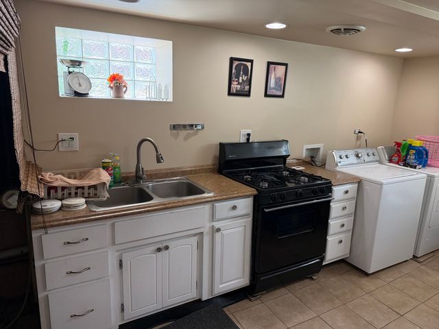 3442 Prairie Avenue, Brookfield, IL 60513