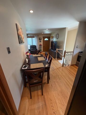 3442 Prairie Avenue, Brookfield, IL 60513