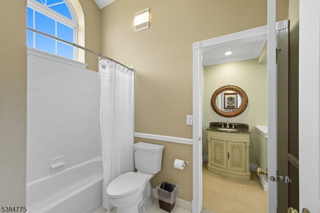 87 Fairway Blvd, Monroe Twp., NJ 08831