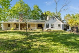 90 Junction Rd, Raritan Twp., NJ 08822