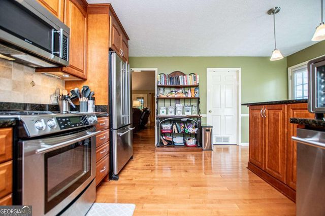 117 W Allison Circle, Carrollton, GA 30117