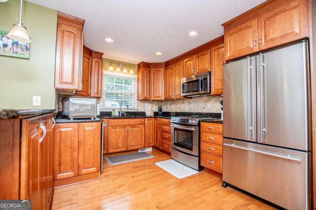 117 W Allison Circle, Carrollton, GA 30117