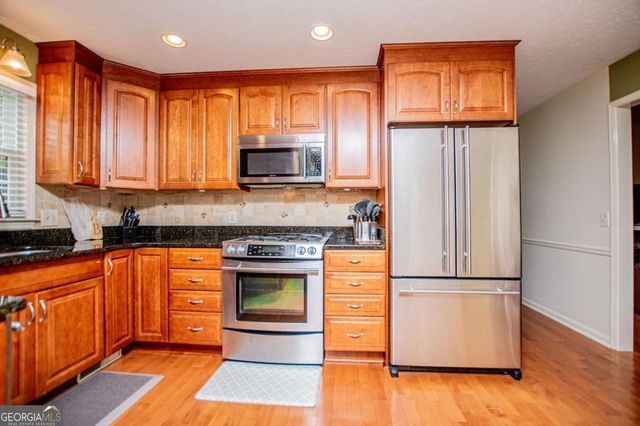 117 W Allison Circle, Carrollton, GA 30117