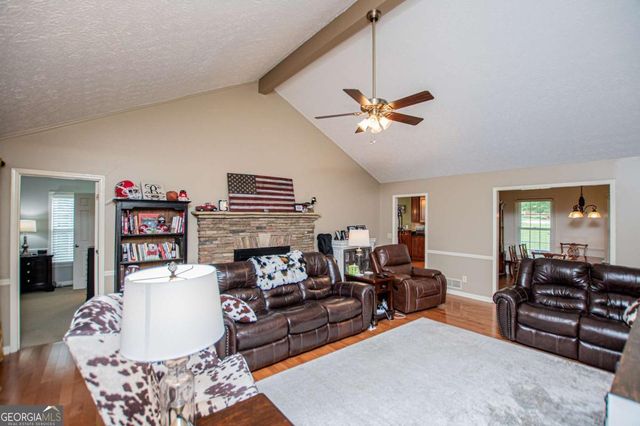 117 W Allison Circle, Carrollton, GA 30117