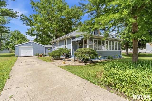 2141 E Watch Avenue, Springfield, IL 62702
