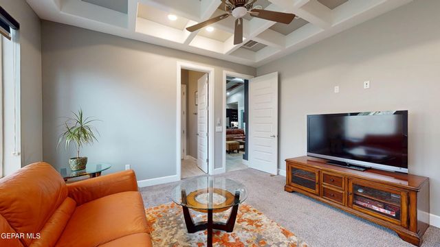 12273 CLIFTON HILL Road, El Paso, TX 79928