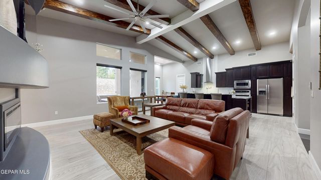 12273 CLIFTON HILL Road, El Paso, TX 79928