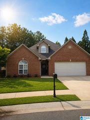 90 TRELLIS CIRCLE, Springville, AL 35146