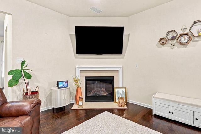 9 MIMOSA CT, Sicklerville, NJ 08081