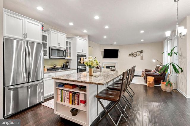 9 MIMOSA CT, Sicklerville, NJ 08081