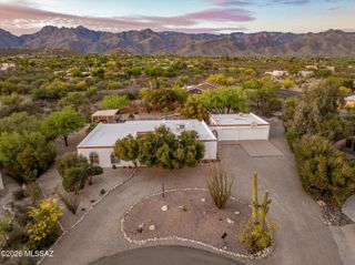 8241 E Camino Herradura, Tucson, AZ 85750