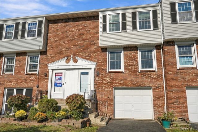 1372 Independence Drive, Evans, NY 14047