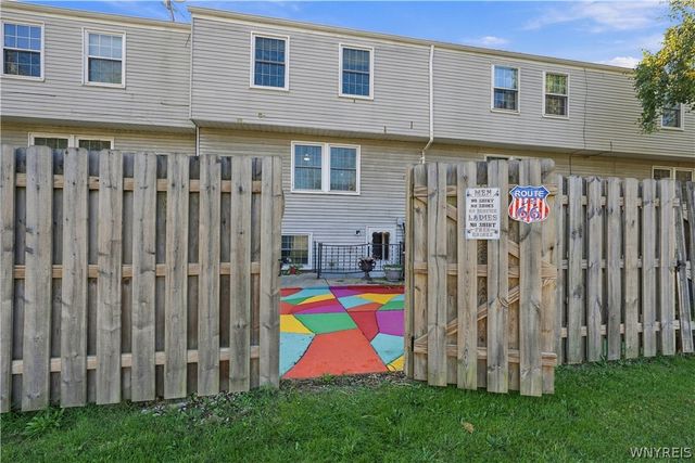 1372 Independence Drive, Evans, NY 14047