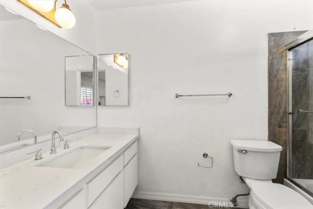 2250 Tamarisk, Palm Springs, CA 92262